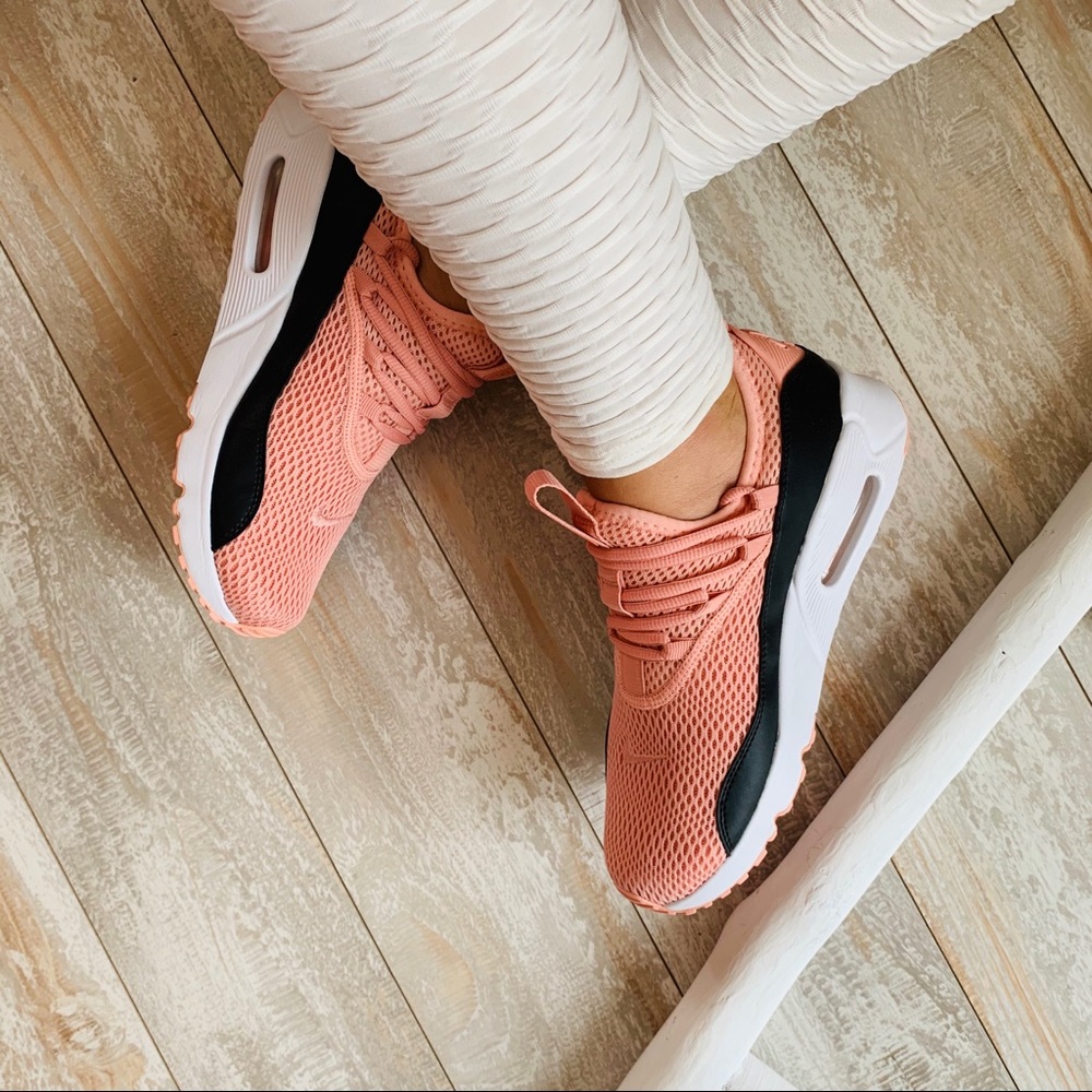 NWT Nike Air Max EZ coral - Picture 4 of 11